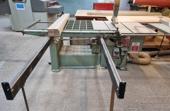 Wadkin+Sliding+table+saw-OJ6qrzmyAI.jpg