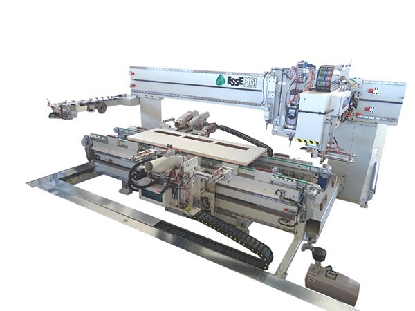 Doormatic Evolution Bridge Thru Feed CNC For The Machining Of Doors